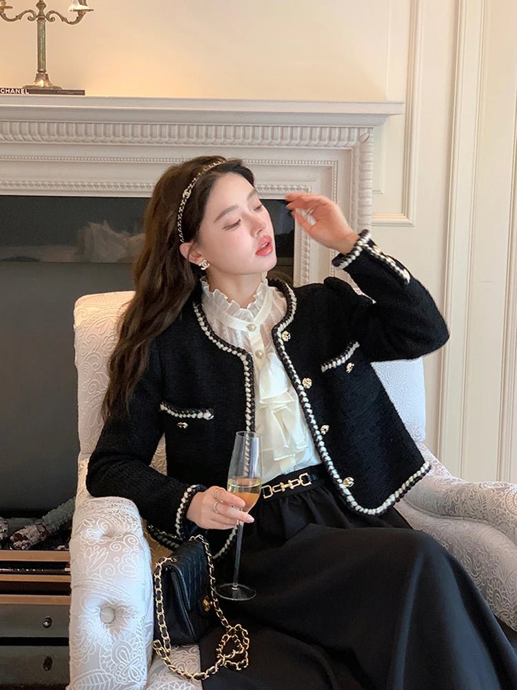 Elara Women's Blazer | Structured Tweed, Vintage Elegance 1